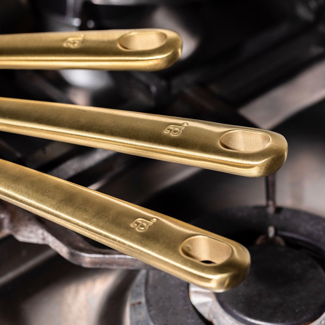 La casserole parfaite en inox, manche doré - 16 cm (Édition limitée) - Atma Kitchenware